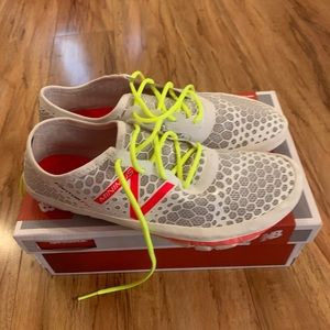 New Balance Minimus Women’s Running Shoes